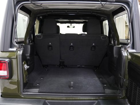 Used 2021 Jeep Wrangler Unlimited Sport AWD/4WD image 7