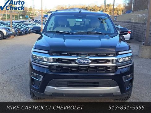 Used 2024 Ford Expedition Limited AWD/4WD image 8