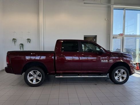 Used 2017 RAM 1500 Sport w/ Comfort Group image 32
