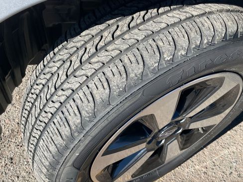 Used 2017 Subaru Forester 2.5i Premium w/ All-Weather Package image 23