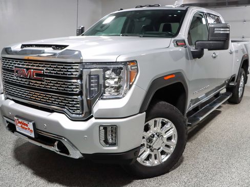 Used 2023 GMC Sierra 2500 Denali w/ Denali Ultimate Package AWD/4WD image 35