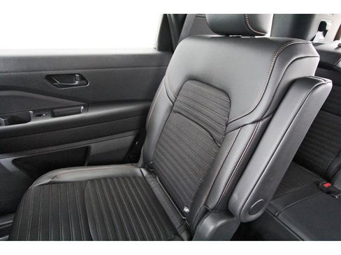 New 2025 Nissan Pathfinder Rock Creek image 11