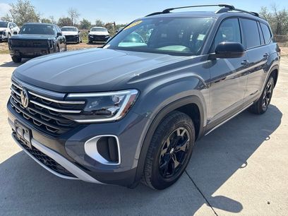 Used 2024 Volkswagen Atlas Peak Edition SE