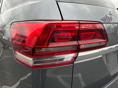 Used 2018 Volkswagen Atlas SE image 10