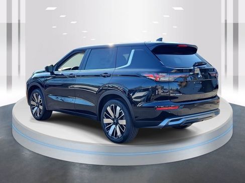 New 2026 Mitsubishi Outlander SE image 4