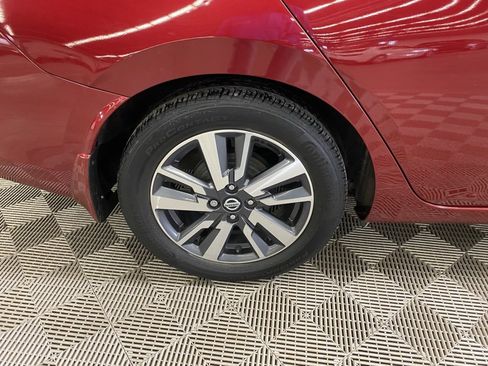 Used 2020 Nissan Versa SV w/ Trunk Package image 13