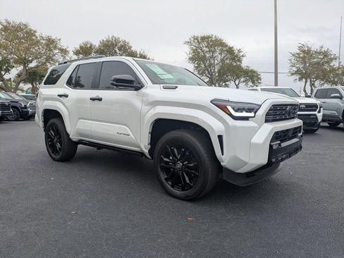 New 2026 Toyota 4Runner Hybrid Platinum image 2