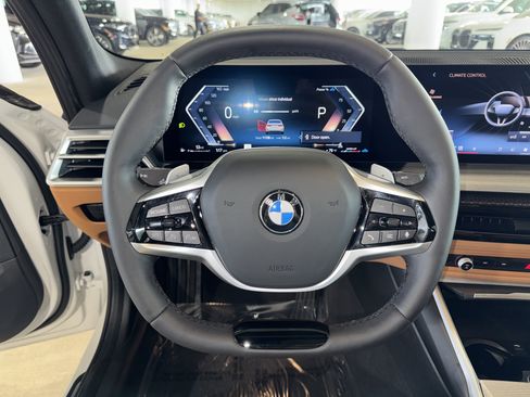 Certified 2025 BMW 330i Sedan image 21