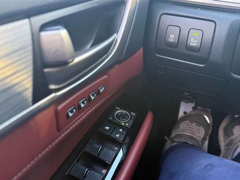 Used 2014 Lexus GS 350 w/ F Sport Package image 29