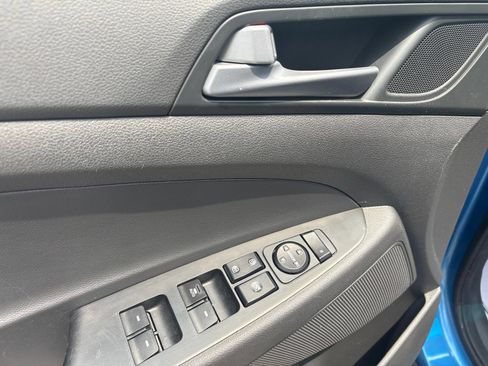 Used 2016 Hyundai Tucson Limited w/ Option Group 03 AWD/4WD image 24