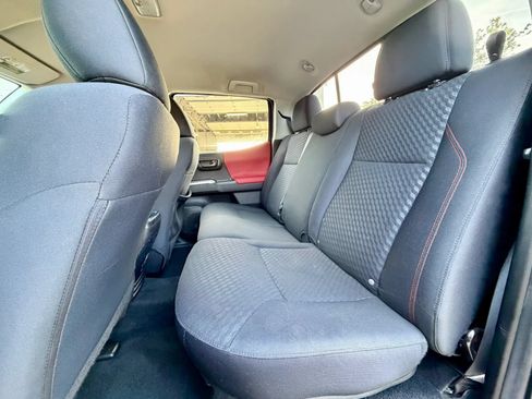 Used 2023 Toyota Tacoma SR5 w/ SR5 Appearance Package RWD image 28