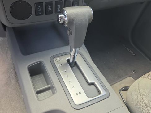 Used 2016 Nissan Frontier SV w/ SV Value Truck Package RWD image 22