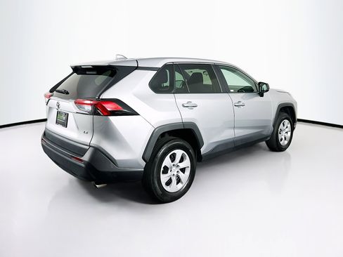 Used 2024 Toyota RAV4 LE image 9
