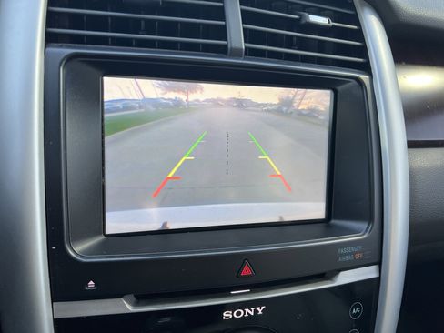 Used 2013 Ford Edge Limited image 23