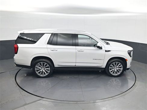 Certified 2022 GMC Yukon Denali image 17