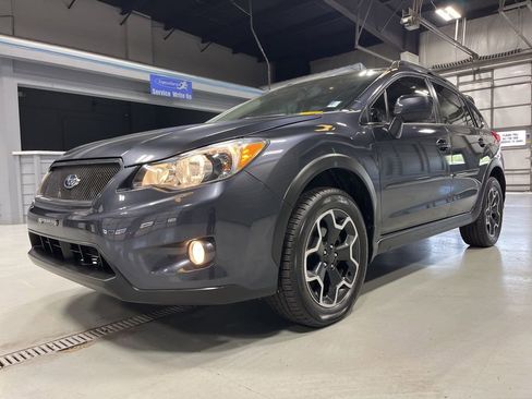 Used 2014 Subaru Crosstrek 2.0i Limited AWD/4WD image 3