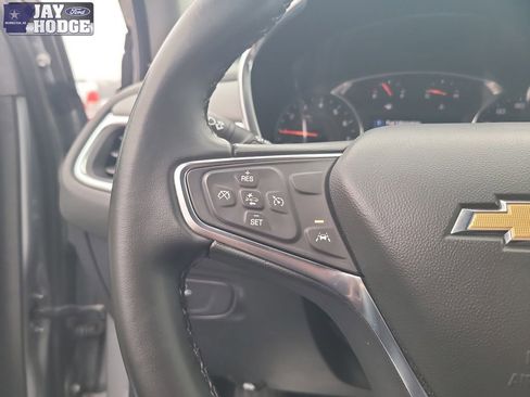 Used 2024 Chevrolet Equinox LT image 16