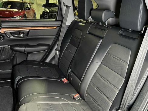 Used 2017 Honda CR-V Touring image 20