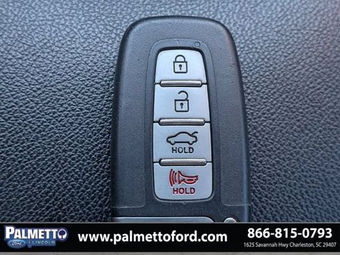 Used 2015 Hyundai Sonata Limited w/ Option Group 02 FWD image 30