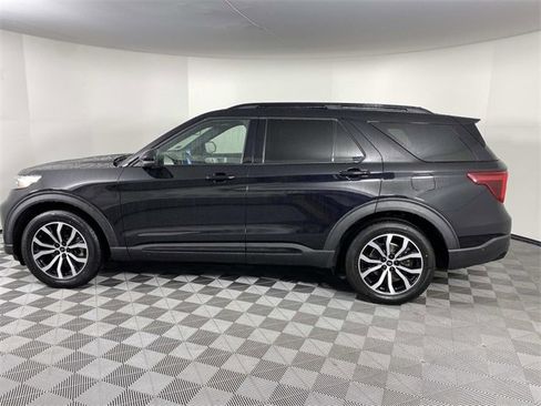 Used 2020 Ford Explorer ST w/ Premium Technology Package image 5