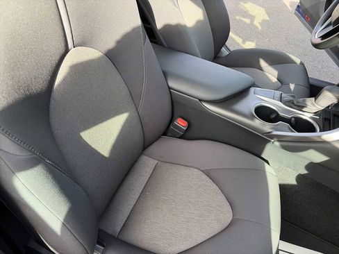 Used 2023 Toyota Camry LE image 24