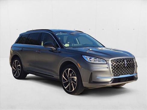 New 2025 Lincoln Corsair Grand Touring image 5