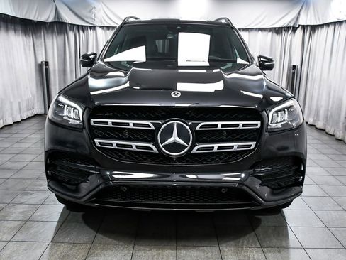 Used 2023 Mercedes-Benz GLS 450 4MATIC image 2