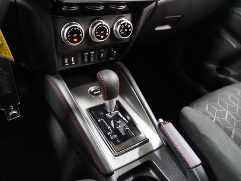 Used 2025 Mitsubishi Outlander Sport AWD image 26