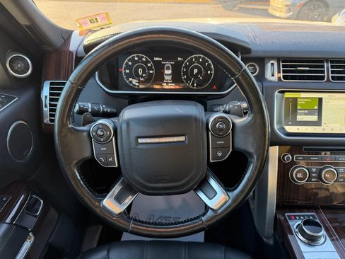 Used 2017 Land Rover Range Rover HSE AWD/4WD image 23