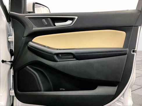 Used 2024 Ford Edge SEL w/ Convenience Package image 23