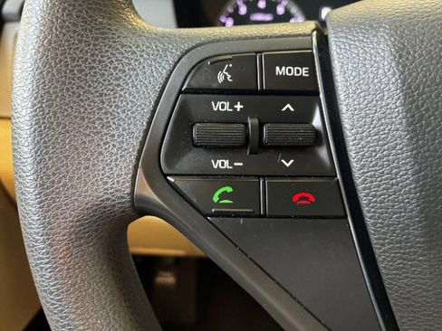 Used 2015 Hyundai Sonata SE FWD image 18