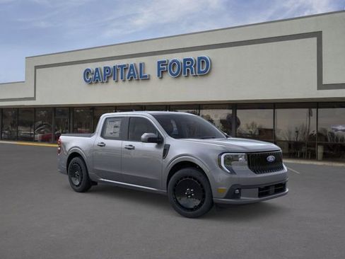 New 2026 Ford Maverick Lobo AWD/4WD image 7