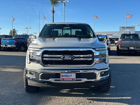 New 2026 Ford F150 Lariat w/ Equipment Group 501A Mid AWD/4WD image 8