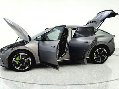 Used 2023 Kia EV6 GT AWD/4WD image 11