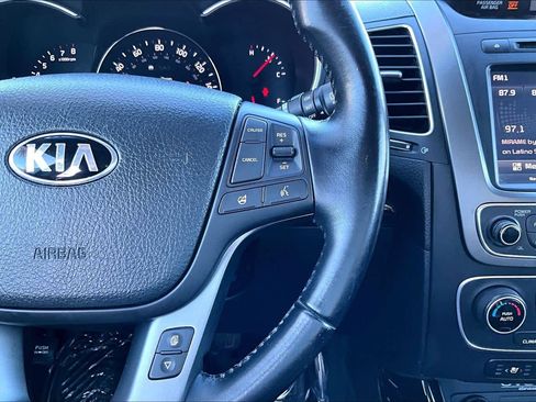 Used 2014 Kia Sorento SX w/ 3rd Row Package image 24