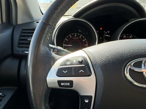 Used 2013 Toyota Highlander Limited image 22