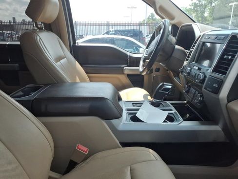 Used 2020 Ford F150 Lariat RWD image 10