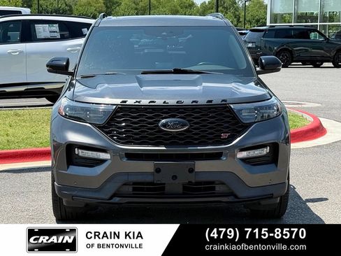 Used 2020 Ford Explorer ST w/ ST Street Pack AWD/4WD image 2