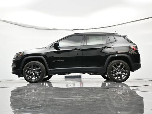 New 2026 Jeep Compass Latitude image 43