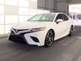 Used 2018 Toyota Camry SE w/ Convenience Package FWD video 1