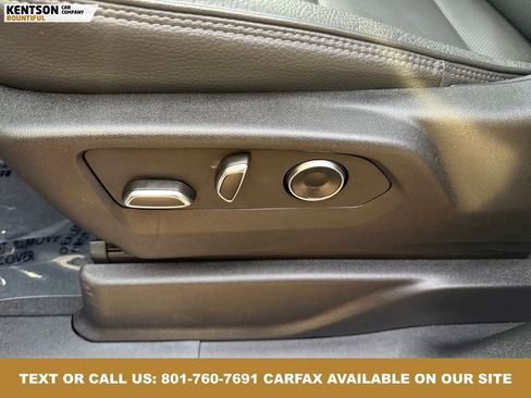 Used 2025 GMC Yukon Denali image 36