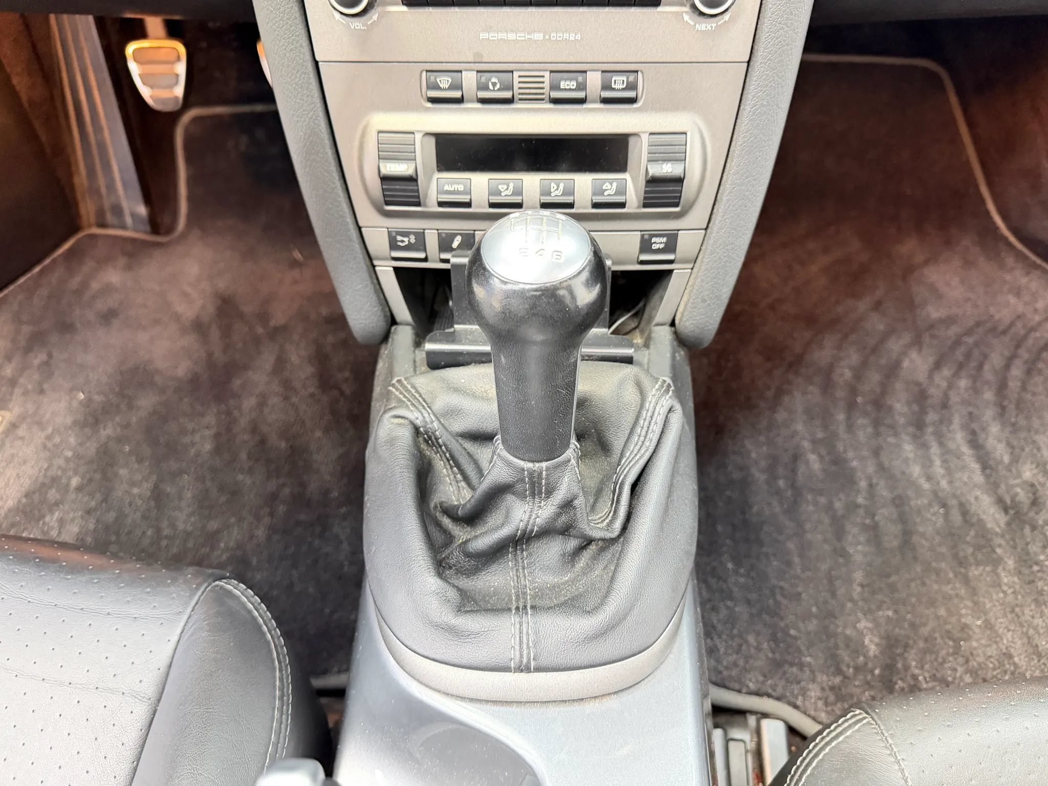 Used 2005 Porsche Boxster RWD image 22