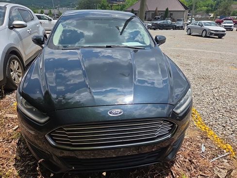 Used 2014 Ford Fusion S FWD image 2