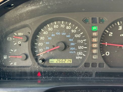 Used 1998 Toyota Land Cruiser image 19