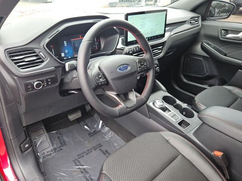 New 2025 Ford Escape ST-Line w/ Tech Pack #1 image 8