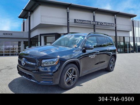 Used 2025 Mercedes-Benz GLB 250 4MATIC image 7