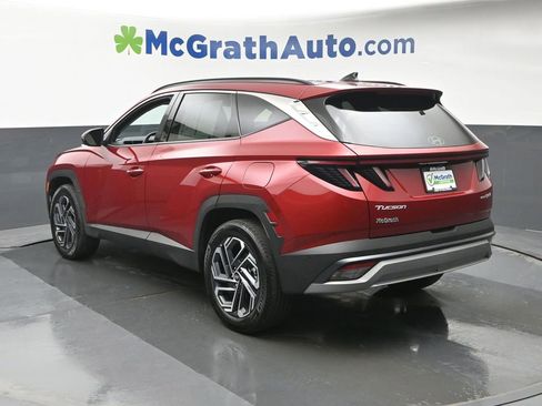 Used 2025 Hyundai Tucson Limited AWD/4WD image 24