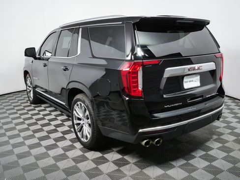 Used 2023 GMC Yukon Denali w/ Denali Reserve Package RWD image 3