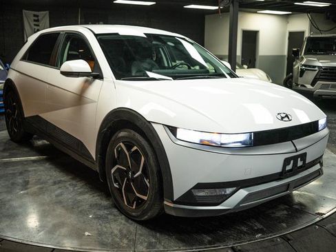 Used 2023 Hyundai Ioniq 5 SEL image 5