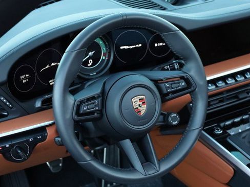 Used 2024 Porsche 911 Targa 4S image 23